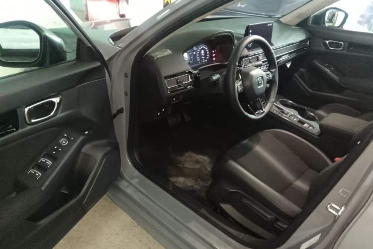 Used Honda Civic 2025 240TURBO CVT Smart & Fun Plus Driver Seat