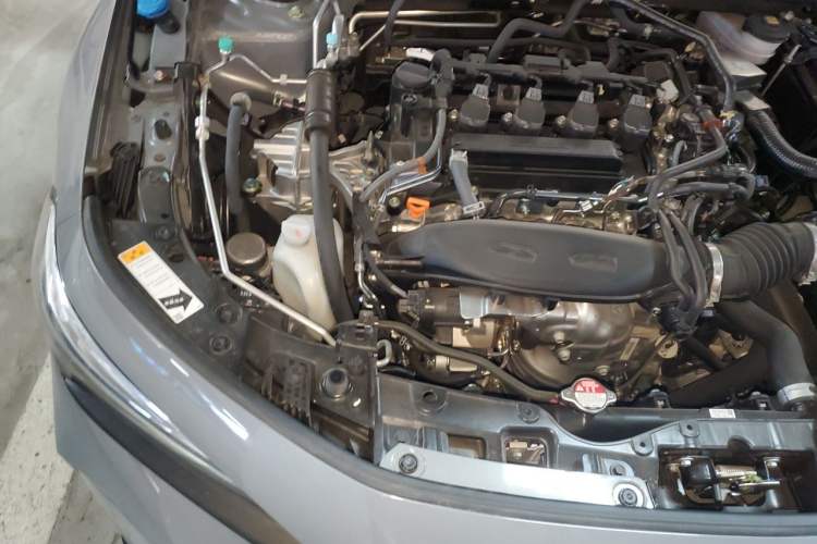 Used Honda Civic 2025 240TURBO CVT Smart & Fun Plus Engine Bay Right