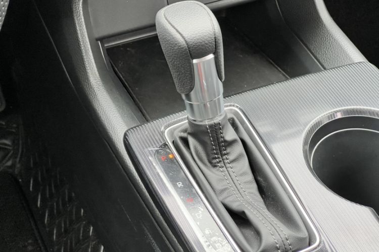 Used Honda Civic 2025 240TURBO CVT Smart & Fun Plus Gear Lever