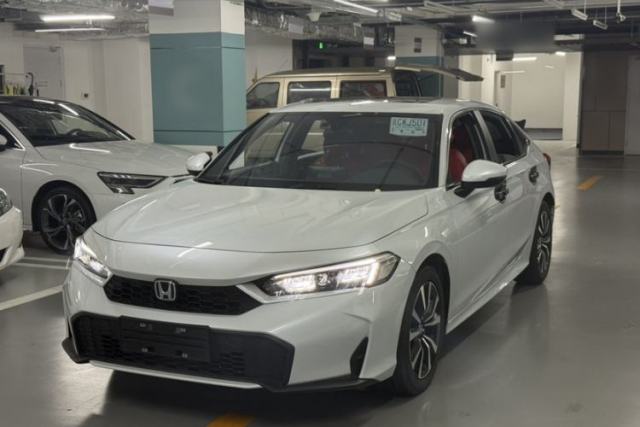Used Honda Civic 2025 2.0L eHEV Hybrid Plus