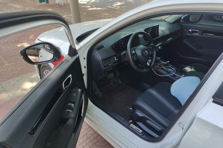 Used Honda Civic 2025 240TURBO CVT Smart & Fun Plus Driver Seat