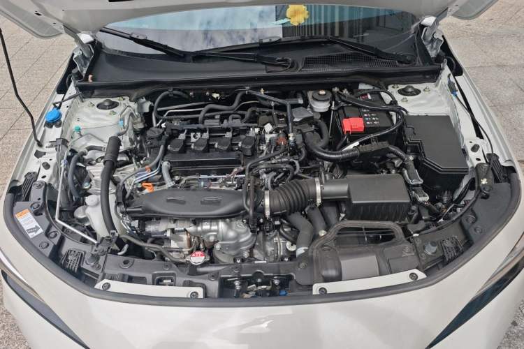 Used Honda Civic 2025 240TURBO CVT SmartFun Pro Engine Bay