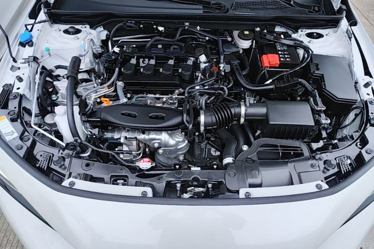 Used Honda Civic 2025 240TURBO CVT Smart & Fun Plus Engine Bay