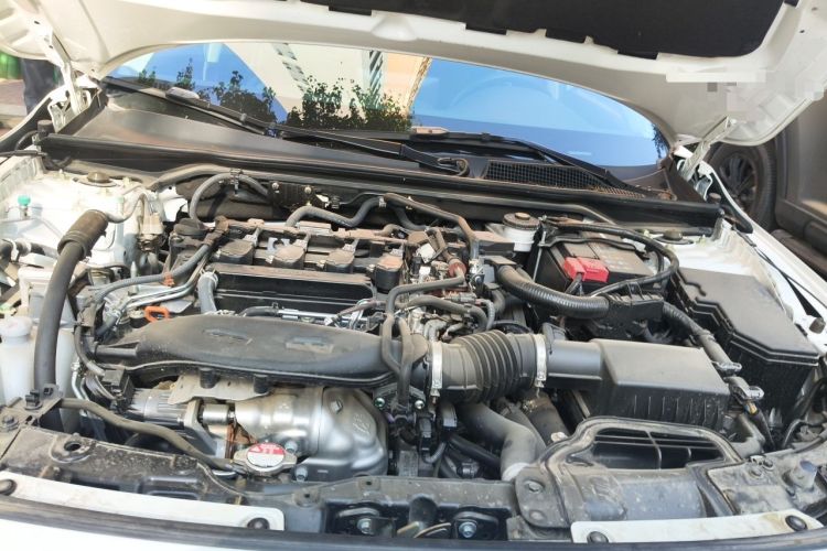 Used Honda Civic 2025 240TURBO CVT Smart & Fun Plus Engine Bay