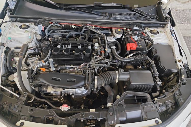 Used Honda Civic 2025 240TURBO CVT Smart & Fun Plus Engine Bay