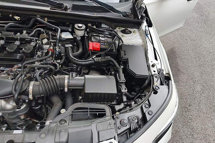 Used Honda Civic 2025 240TURBO CVT Smart & Fun Plus Engine Bay Left