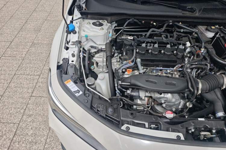 Used Honda Civic 2025 240TURBO CVT SmartFun Pro Engine Bay Right