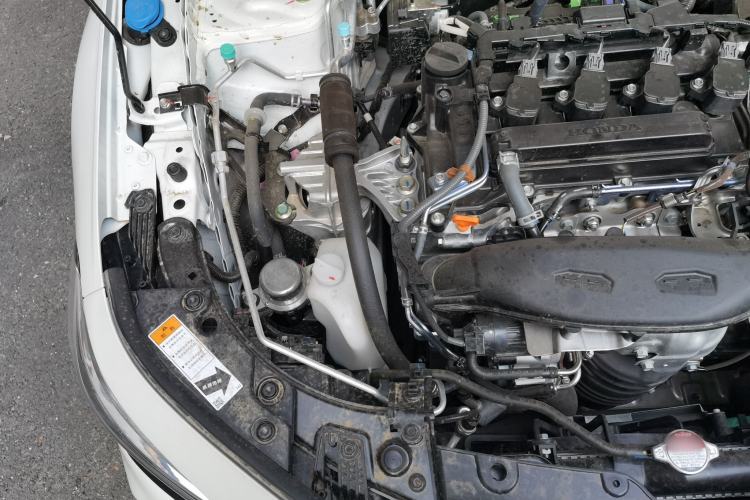 Used Honda Civic 2025 240TURBO CVT SmartFun Pro Engine Bay Right