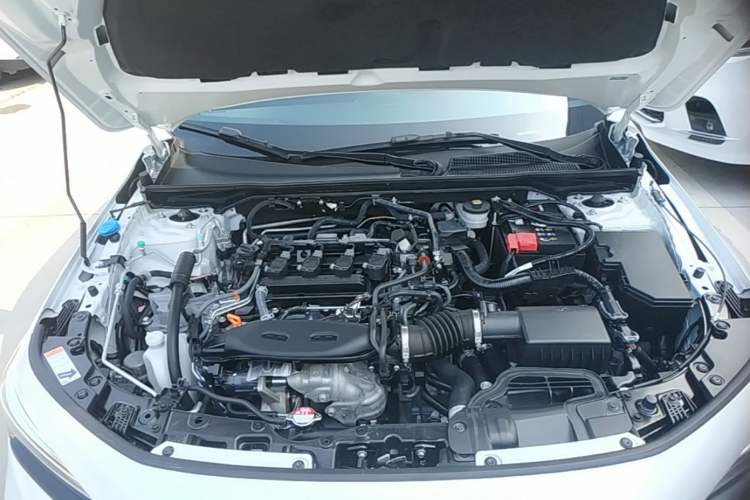 Used Honda Civic 2025 240TURBO CVT SmartFun Pro Engine Bay