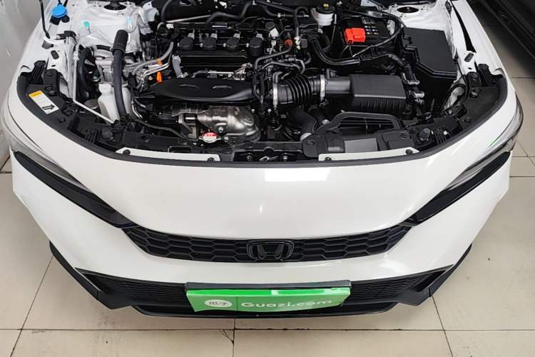 Used Honda Civic 2025 240TURBO CVT SmartFun Pro Engine Bay