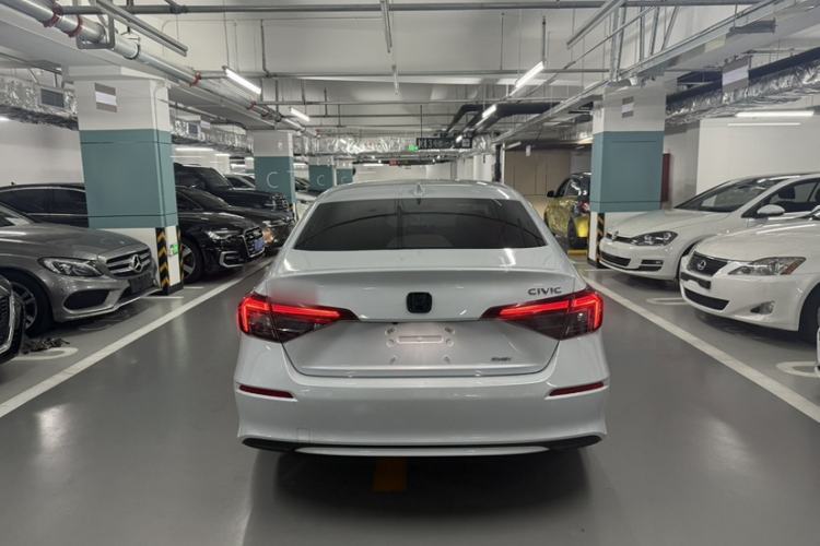 Used Honda Civic 2025 2.0L eHEV Hybrid Plus Exterior 1