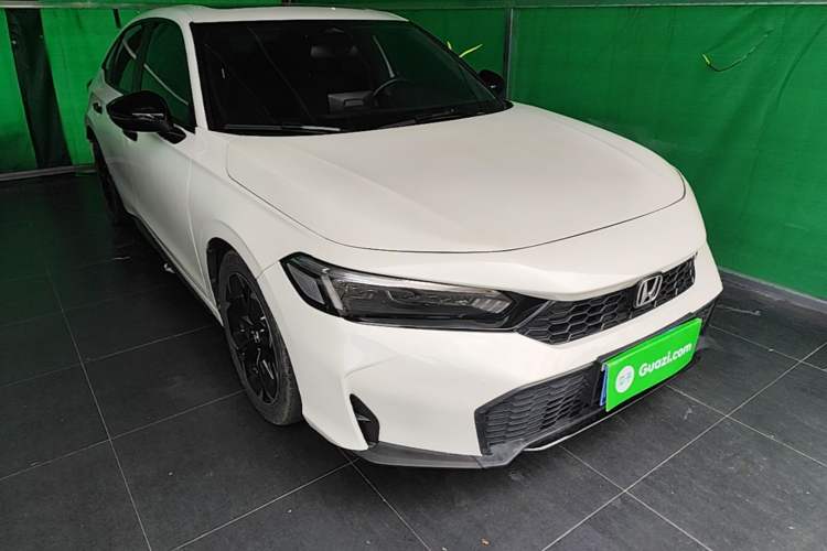 Used Honda Civic 2025 240TURBO CVT SmartFun Pro Exterior 1