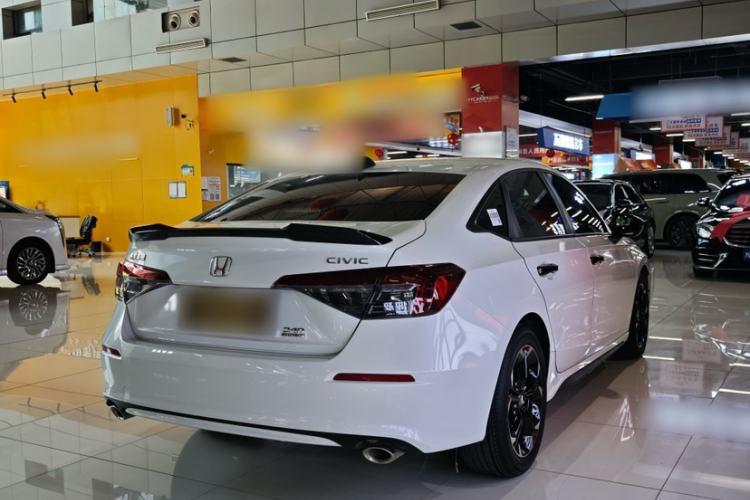 Used Honda Civic 2025 240TURBO CVT SmartFun Pro Exterior 1