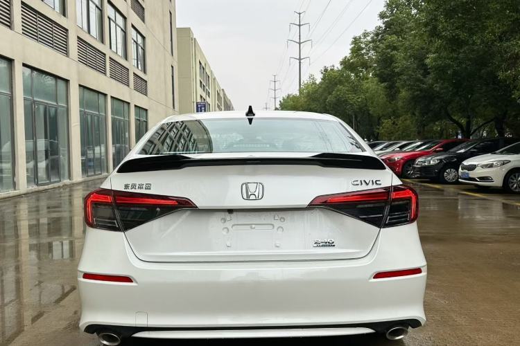 Used Honda Civic 2025 240TURBO CVT SmartFun Pro Exterior 2