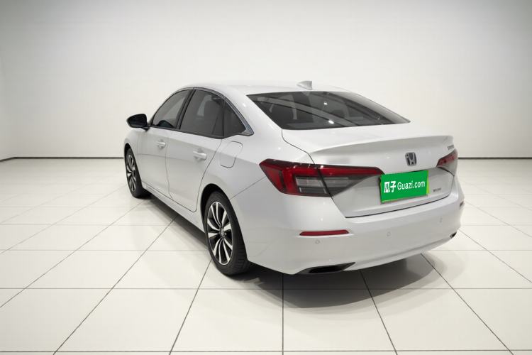 Used Honda Civic 2025 2.0L eHEV Hybrid Plus Exterior 2