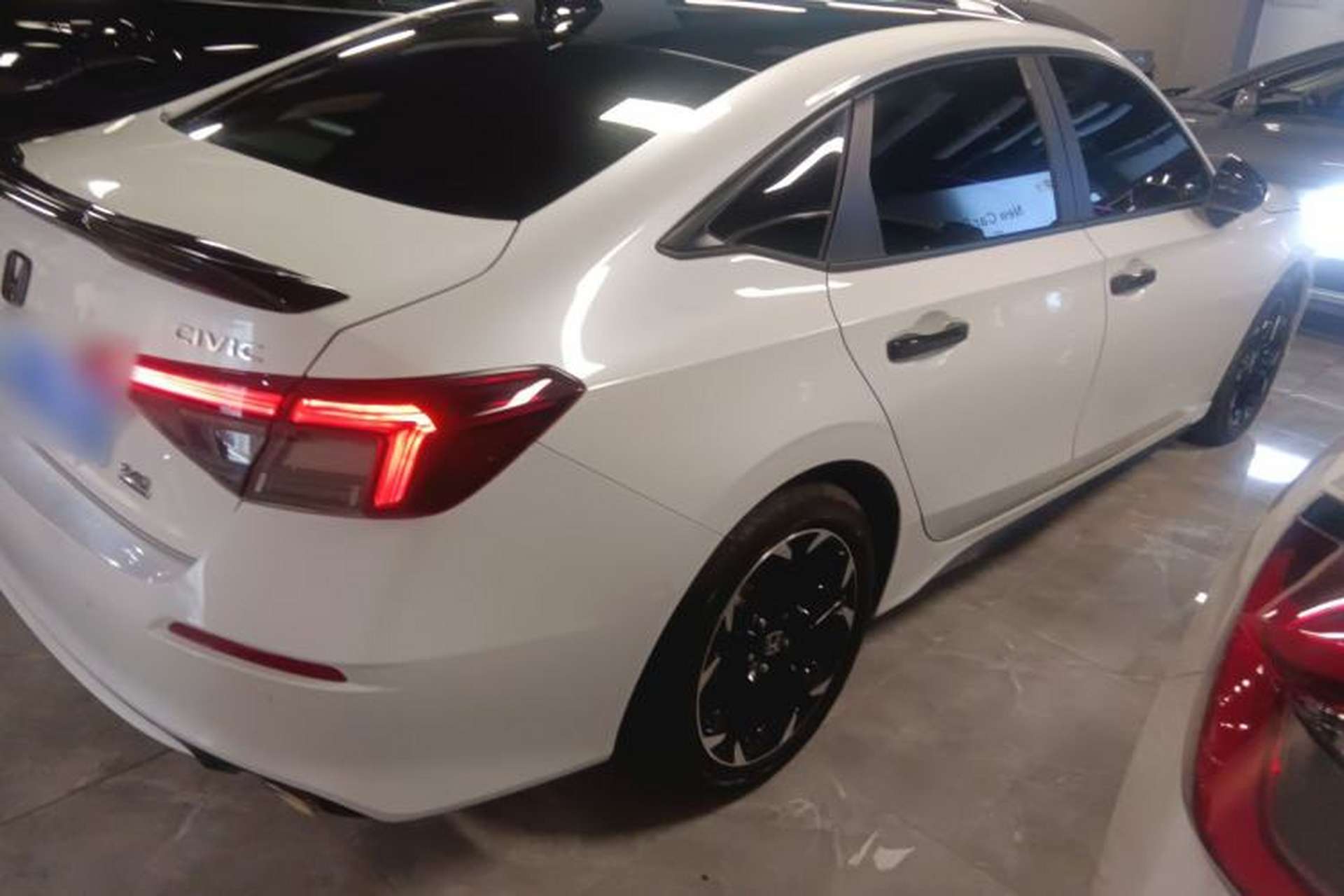 Used Honda Civic 2025 240TURBO CVT SmartFun Pro Exterior 5