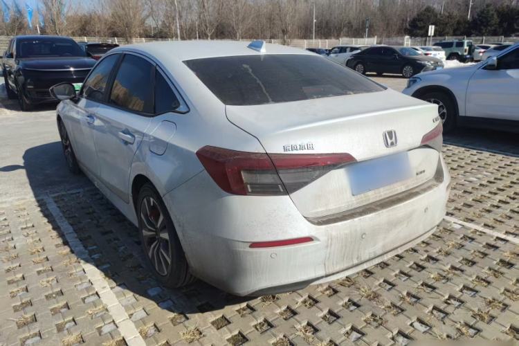 Used Honda Civic 2025 2.0L eHEV Hybrid Plus Exterior 9