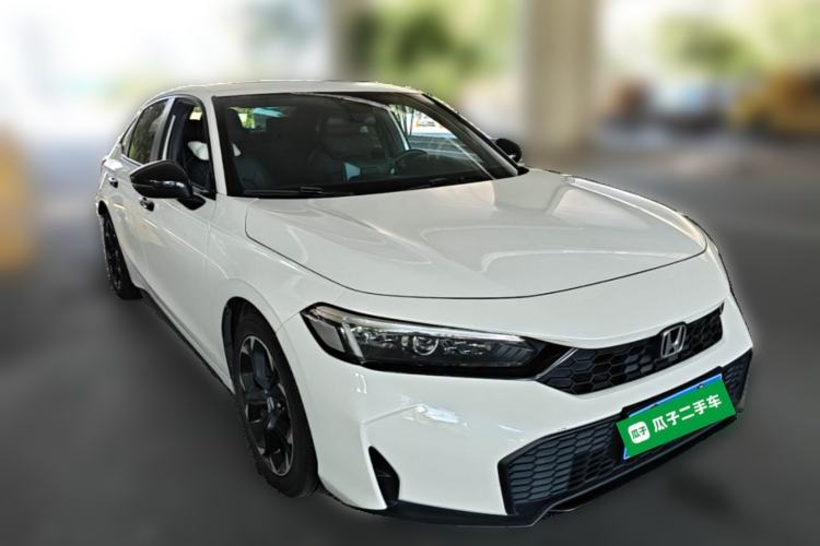 Used Honda Civic 2025 240TURBO CVT SmartFun Pro Front Right 45 Deg