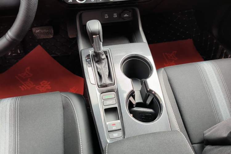 Used Honda Civic 2025 240TURBO CVT Smart & Fun Plus Gear Lever