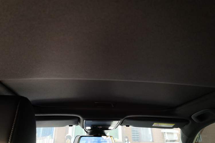 Used Honda Civic 2025 240TURBO CVT SmartFun Pro Headliner