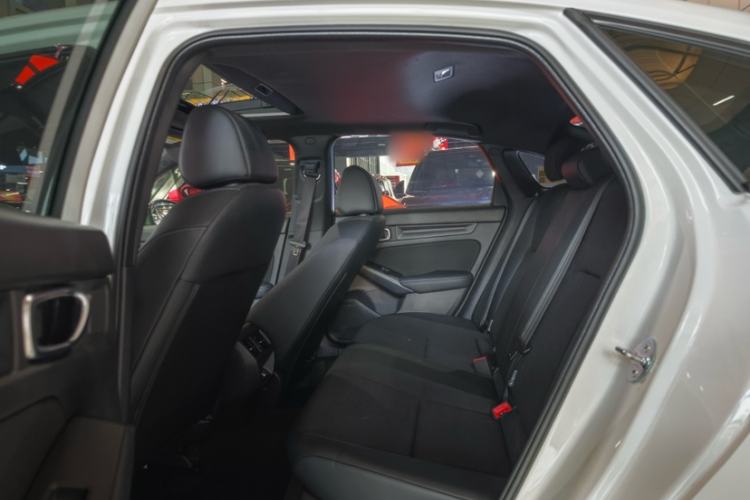 Used Honda Civic 2025 240TURBO CVT SmartFun Pro Interior 1