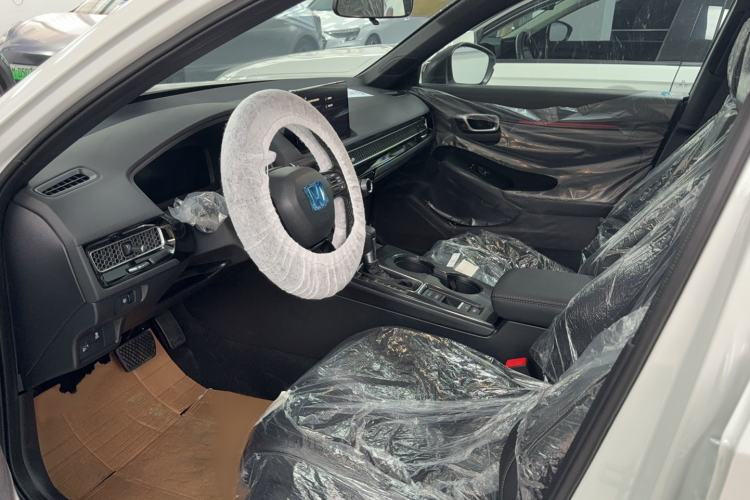 Used Honda Civic 2025 240TURBO CVT SmartFun Pro Left Front Seat