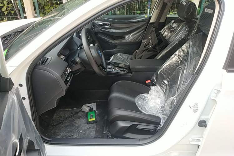 Used Honda Civic 2025 240TURBO CVT Smart & Fun Plus Left Front Seat