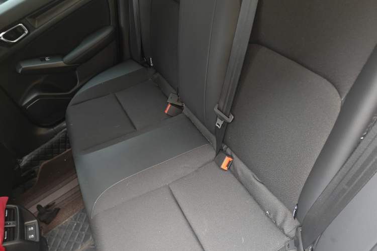 Used Honda Civic 2025 240TURBO CVT SmartFun Pro Left Rear Seat