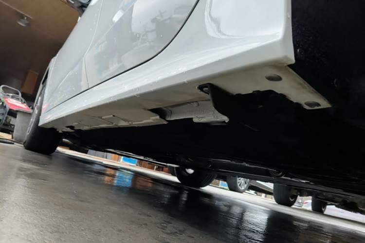 Used Honda Civic 2025 240TURBO CVT Smart & Fun Plus Left Side Sill