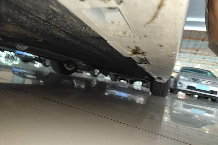 Used Honda Civic 2025 240TURBO CVT Smart & Fun Plus Left Side Sill