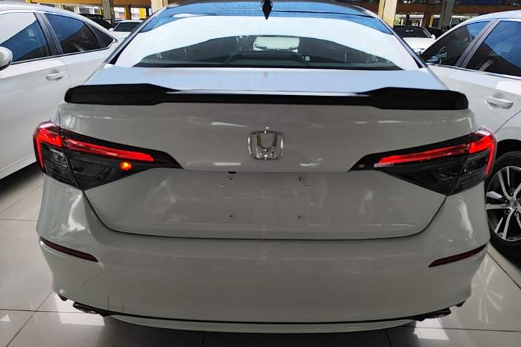 Used Honda Civic 2025 240TURBO CVT SmartFun Pro Rear