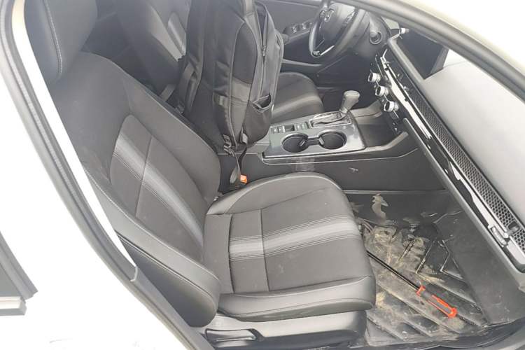 Used Honda Civic 2025 240TURBO CVT Smart & Fun Plus Right Front Seat