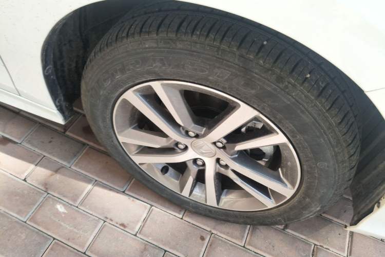 Used Honda Civic 2025 240TURBO CVT Smart & Fun Plus Right Front Wheel Hub