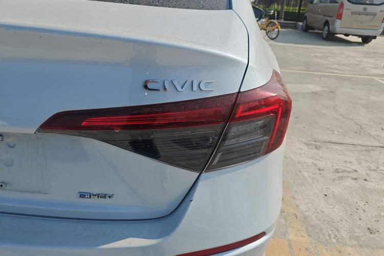 Used Honda Civic 2025 2.0L eHEV Hybrid Plus Right Rear Taillight