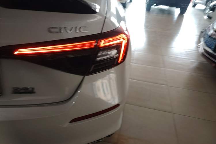 Used Honda Civic 2025 240TURBO CVT SmartFun Pro Right Rear Taillight
