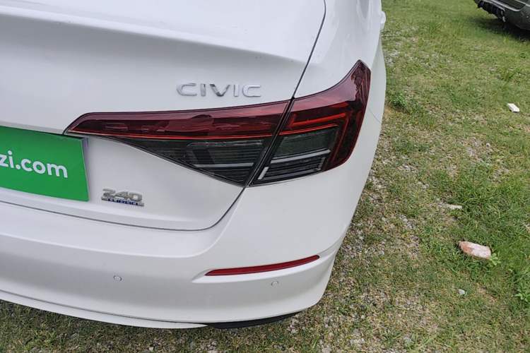 Used Honda Civic 2025 240TURBO CVT Smart & Fun Plus Right Rear Taillight