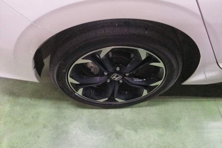 Used Honda Civic 2025 240TURBO CVT SmartFun Pro Right Rear Wheel Hub