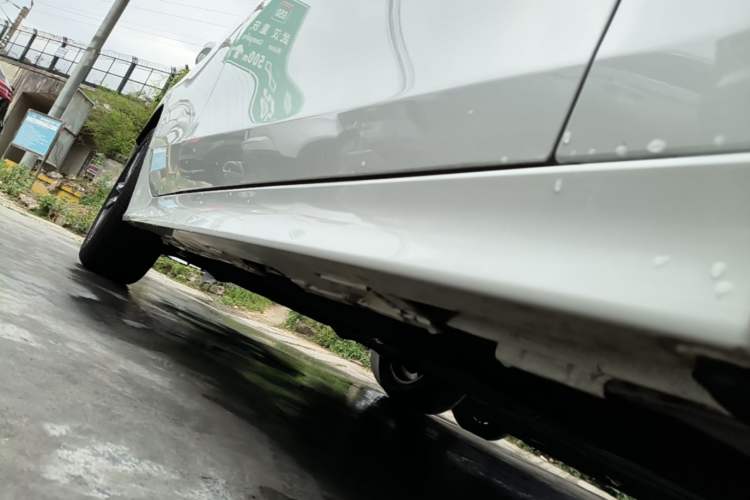 Used Honda Civic 2025 240TURBO CVT Smart & Fun Plus Right Side Sill
