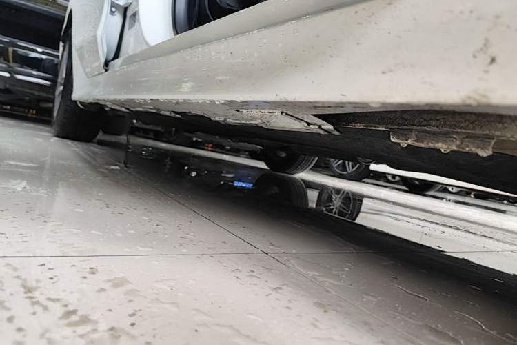 Used Honda Civic 2025 240TURBO CVT Smart & Fun Plus Right Side Sill