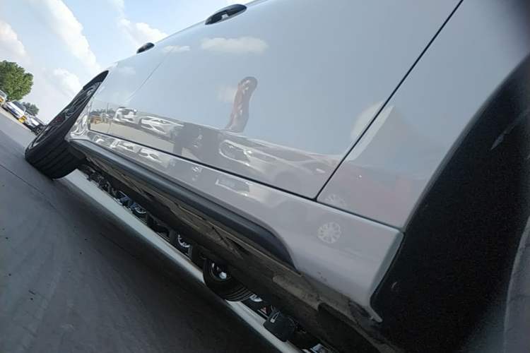 Used Honda Civic 2025 240TURBO CVT SmartFun Pro Right Side Sill