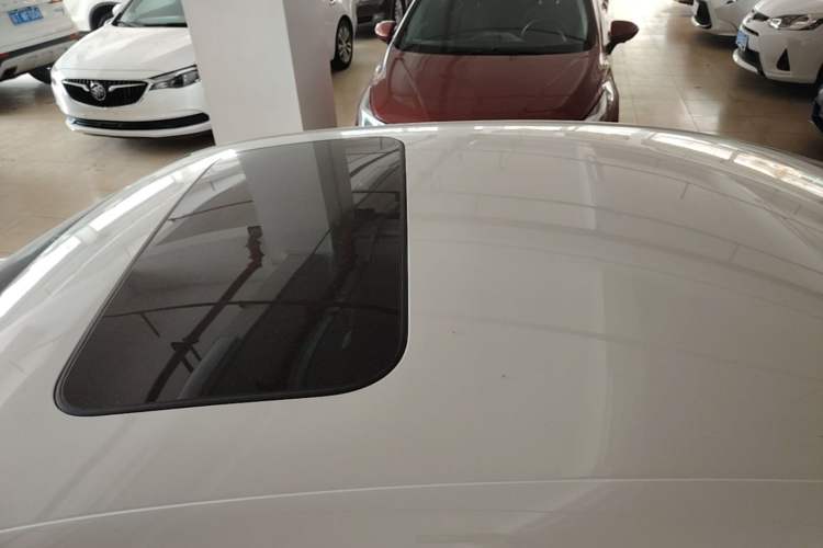 Used Honda Civic 2025 240TURBO CVT SmartFun Pro Roof