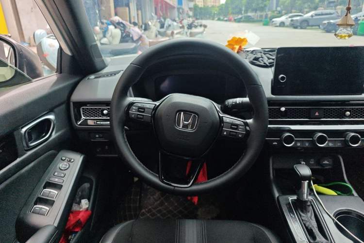 Used Honda Civic 2025 240TURBO CVT SmartFun Pro Steering Wheel