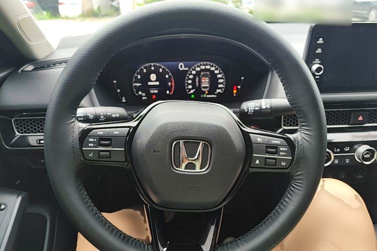 Used Honda Civic 2025 240TURBO CVT Smart & Fun Plus Steering Wheel
