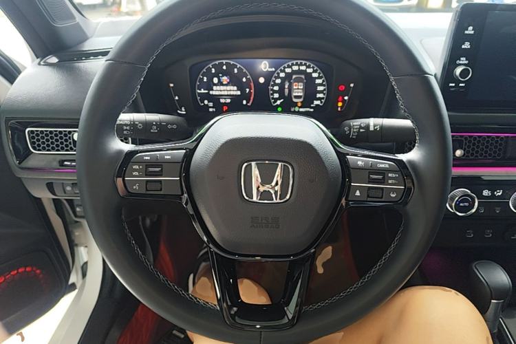 Used Honda Civic 2025 240TURBO CVT SmartFun Pro Steering Wheel
