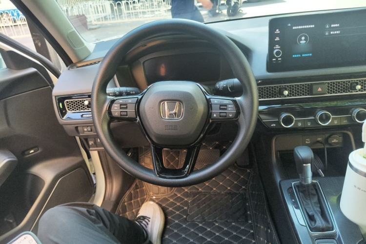 Used Honda Civic 2025 240TURBO CVT Smart & Fun Plus Steering Wheel