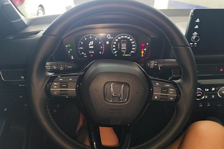 Used Honda Civic 2025 240TURBO CVT SmartFun Pro Steering Wheel