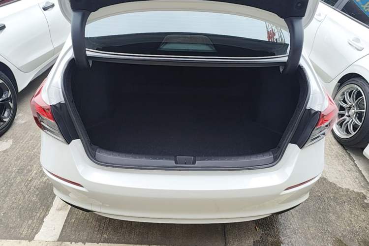 Used Honda Civic 2025 240TURBO CVT Smart & Fun Plus Trunk