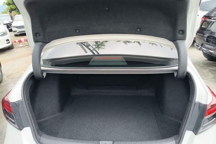 Used Honda Civic 2025 240TURBO CVT Smart & Fun Plus Trunk