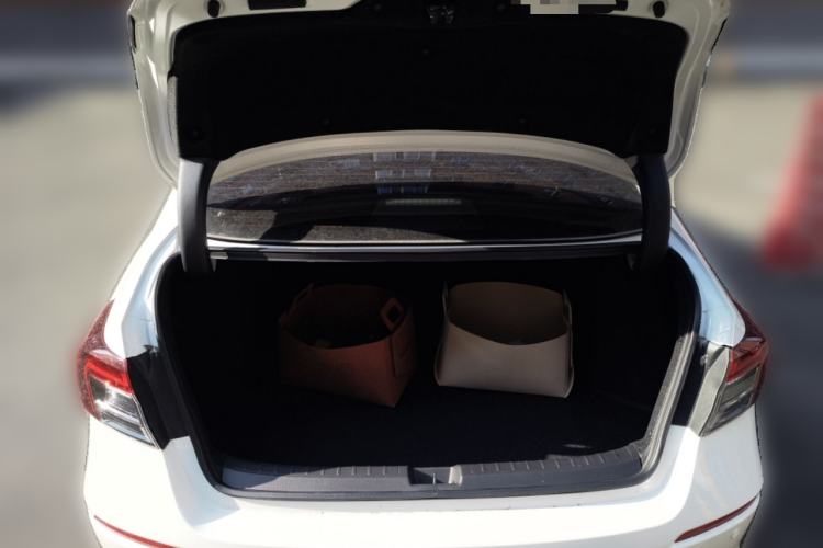 Used Honda Civic 2025 240TURBO CVT SmartFun Pro Trunk