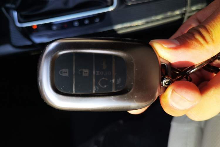 Used Honda Civic 2025 240TURBO CVT SmartFun Pro Vehicle Key